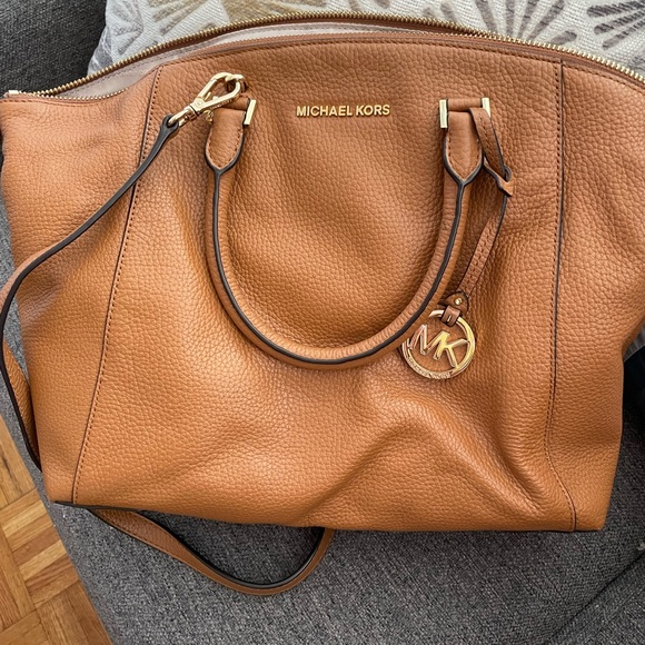 Michael Kors satchel purse in cognac with removable shoulder strap - Picture 1 of 5